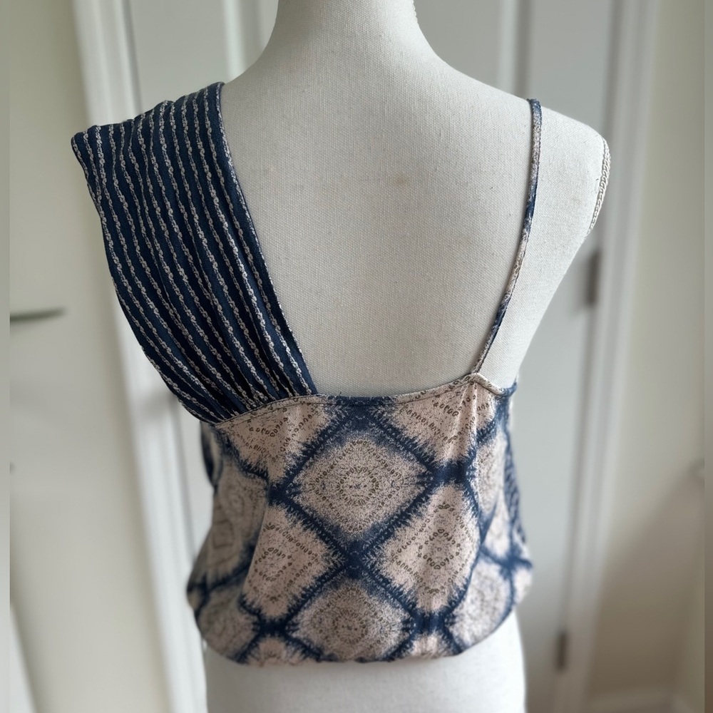 Free People Navy and Beige Asymmetrical Blouse - Picture 2 of 6